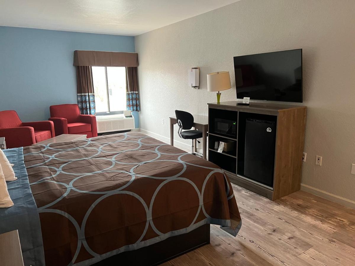 Super 8 By Wyndham Clemmons - Bermuda Run - Winston-Salem I-40 Motel Екстериор снимка